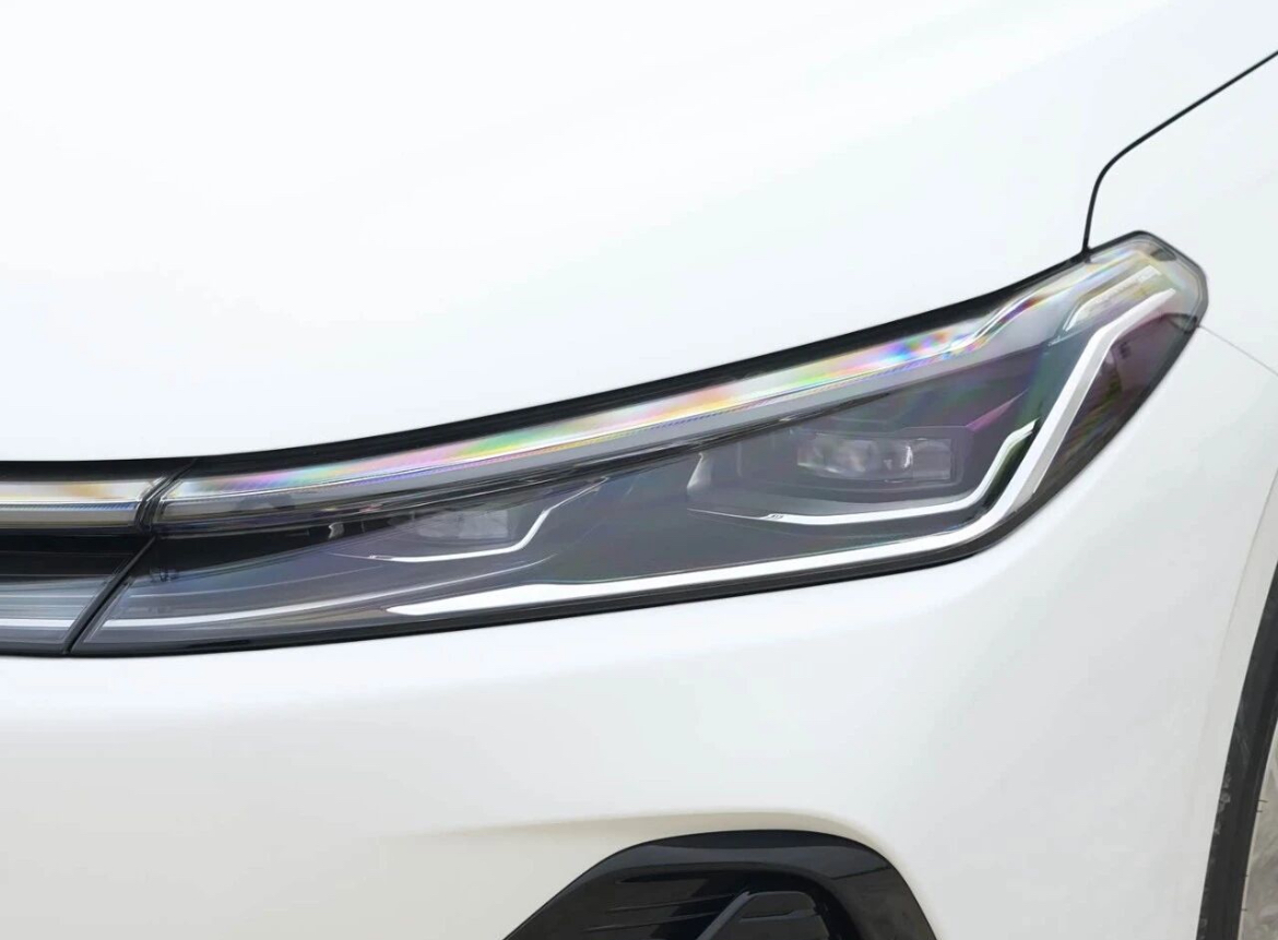 嚯嚯灯改 25款吉利银河A7 2矩阵 透镜支架