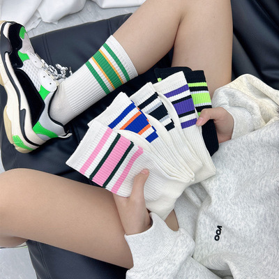袜子女秋冬款彩色条纹运动秋天中筒小腿中筒袜街头配小白鞋鲨鱼裤