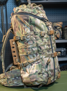 jump overload 原品面料军迷登山战术背包户外徒步运动旅行双肩包