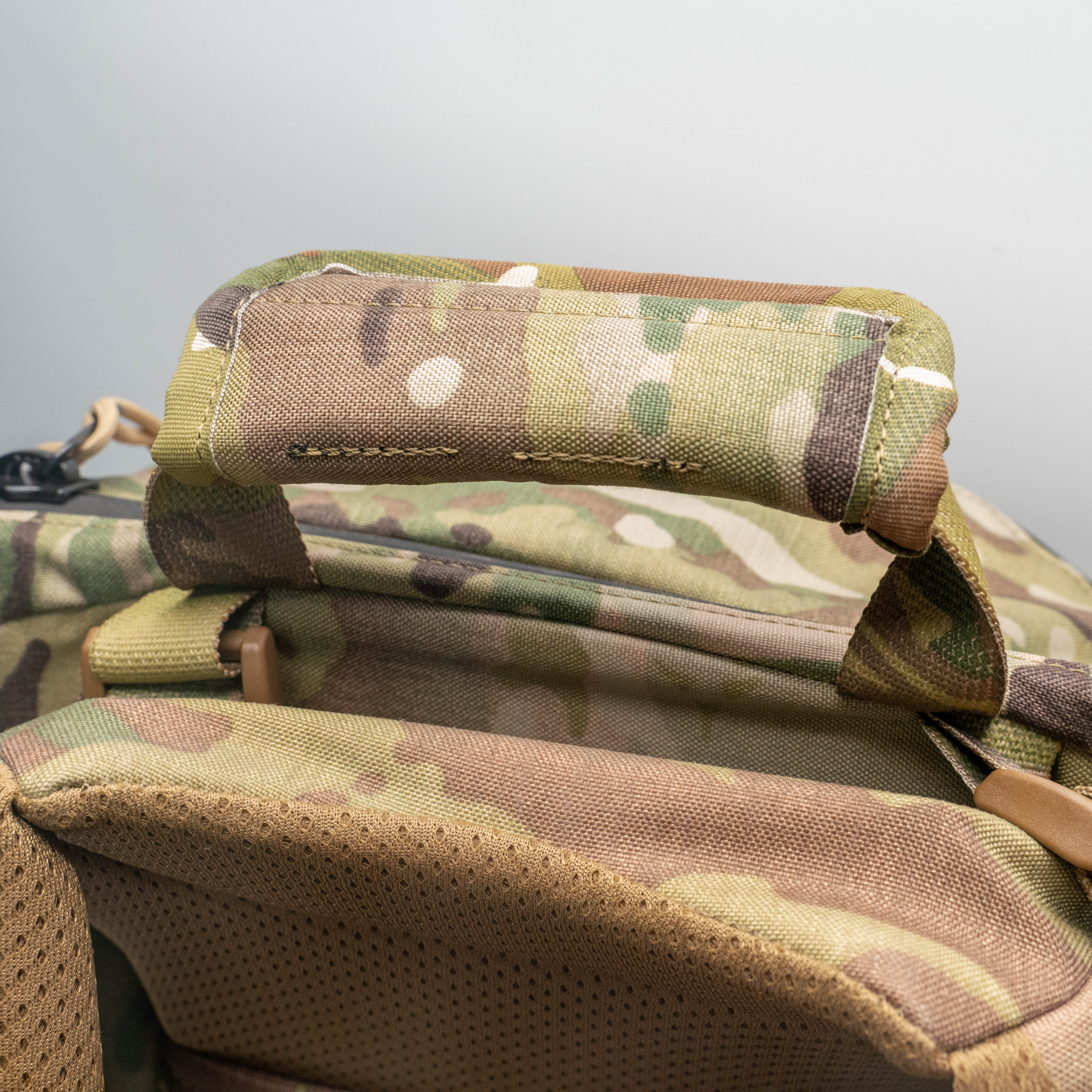 【莱恩拉尔】科莫多龙背包用提手套 手提套 手提包带 防滑把手