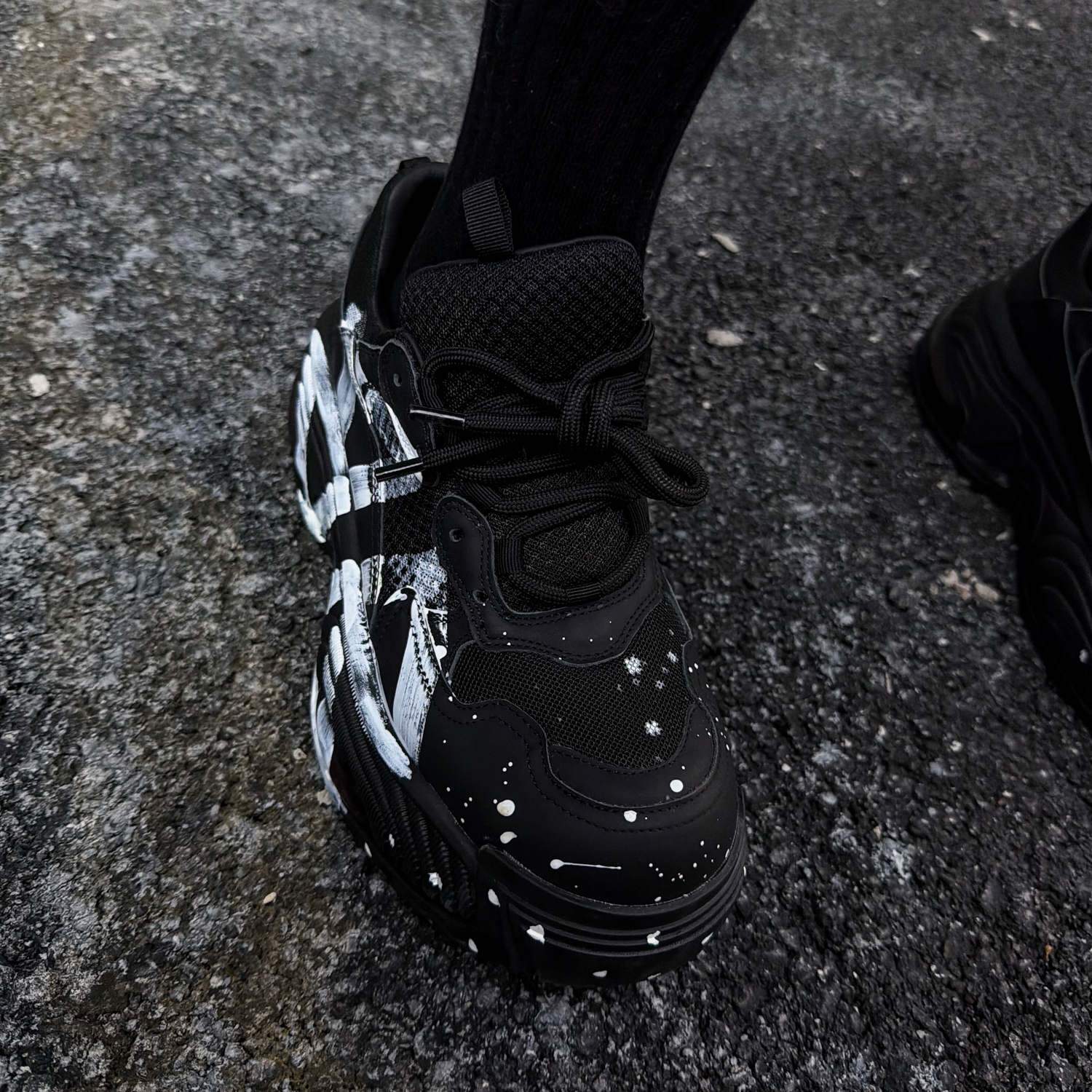 沦陷涂鸦黑色炮弹鞋男厚底复古老