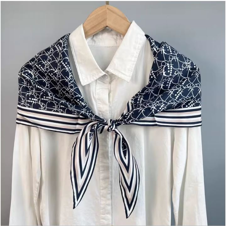 经典Ｄ字母100桑蚕丝双面16姆米重磅真丝粗斜纹菱形巾飘带丝巾