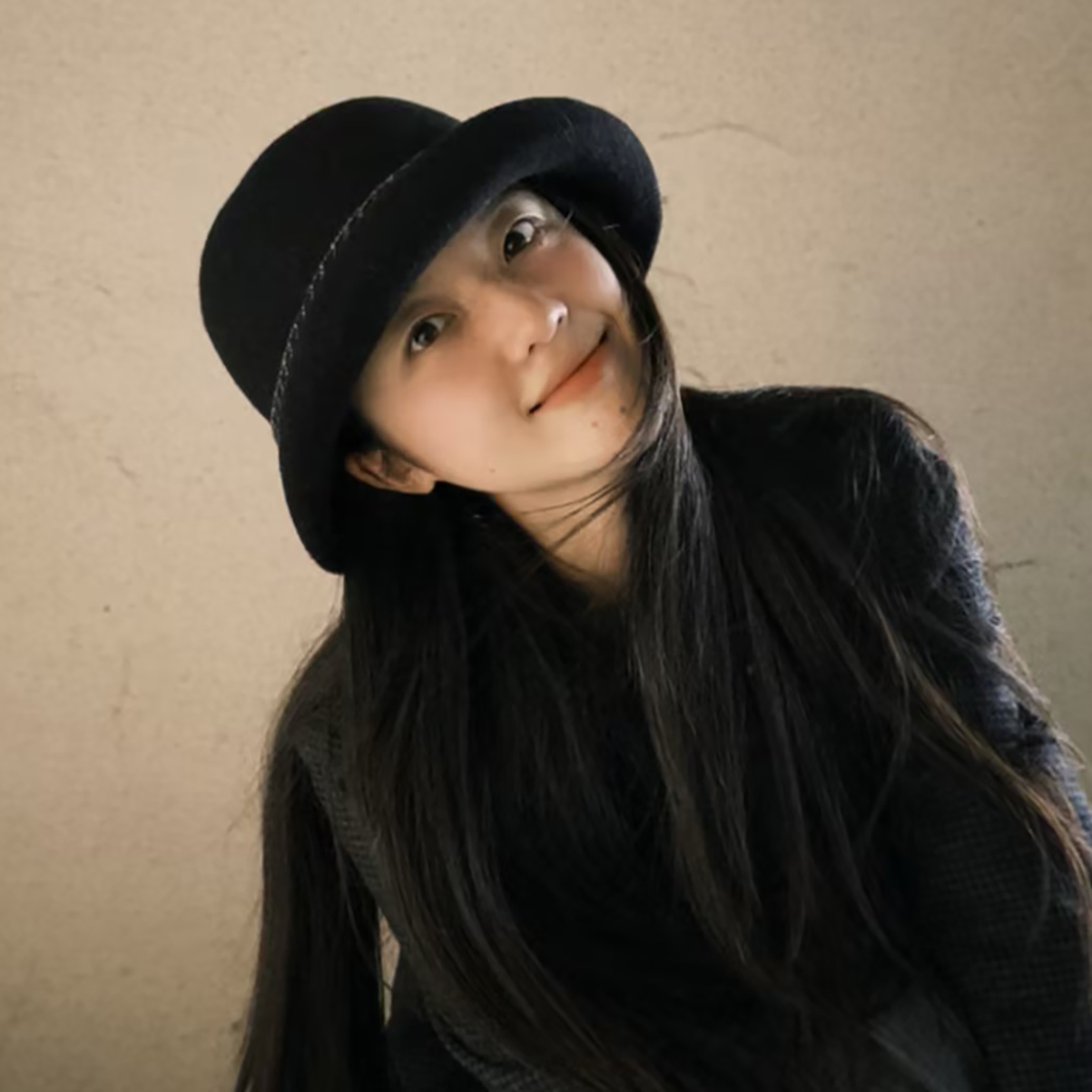 法式复古毛呢卷边渔夫帽子女2025新款秋冬百搭保暖盆帽显脸小礼帽