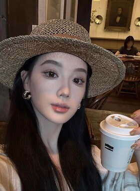 法式复古老钱风咸草编镂空平顶草帽女夏度假防晒遮阳帽子沙滩礼帽