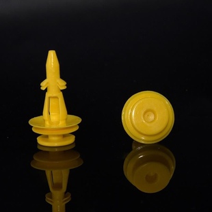 适配吉普JEEP切诺基牧马人侧门边门板护板尾门内衬饰板固定卡子扣