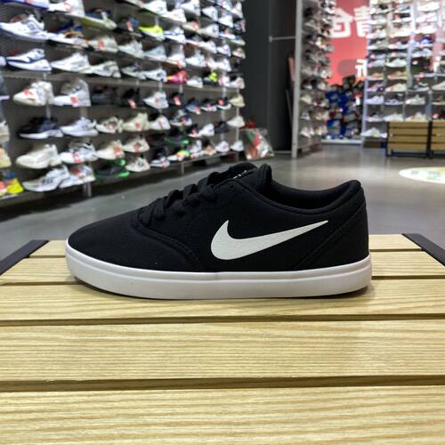 耐克女运动休闲百搭简约低帮板鞋