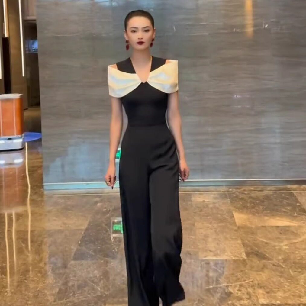 优雅撞色阔腿裤轻奢时尚气质修身显瘦高腰一字肩露肩蝴蝶女连体裤