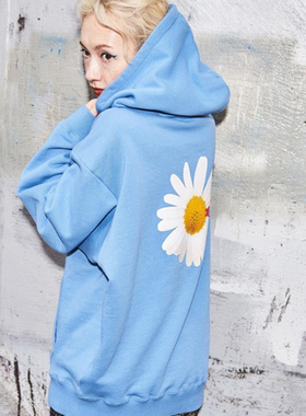 【饿饱集体】日系小众xg雏菊daicy印花连帽卫衣女春秋宽松潮上衣