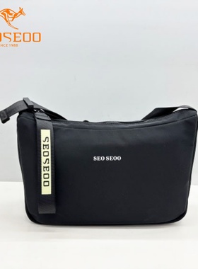 SEOSEOO九州袋鼠女包2025新款商场同款时尚轻便防水布斜挎包71068