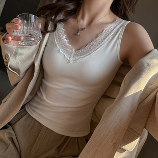 自然日常复古气质百搭打底衫 专柜米白波浪花边背心女2026夏季 新款