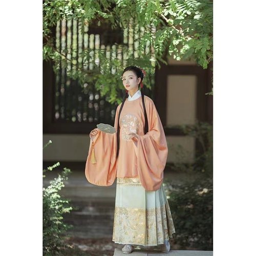 出租兰若庭如约圆领明制伴娘服