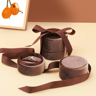 高档丝带绒布首饰盒创意圆柱戒指盒项链盒求婚首饰包装盒礼物盒子