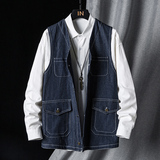 深蓝色
