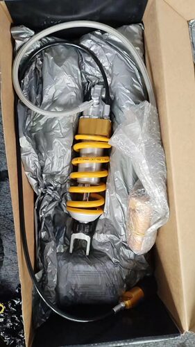 OHLINS TMAX560改装后避震 单双气瓶可调后减震YA79 AG2006欧林斯