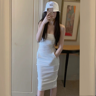 【清仓五折】NINASTUDIO  剪裁取胜 不刻意打扮也好看 抹胸连衣裙