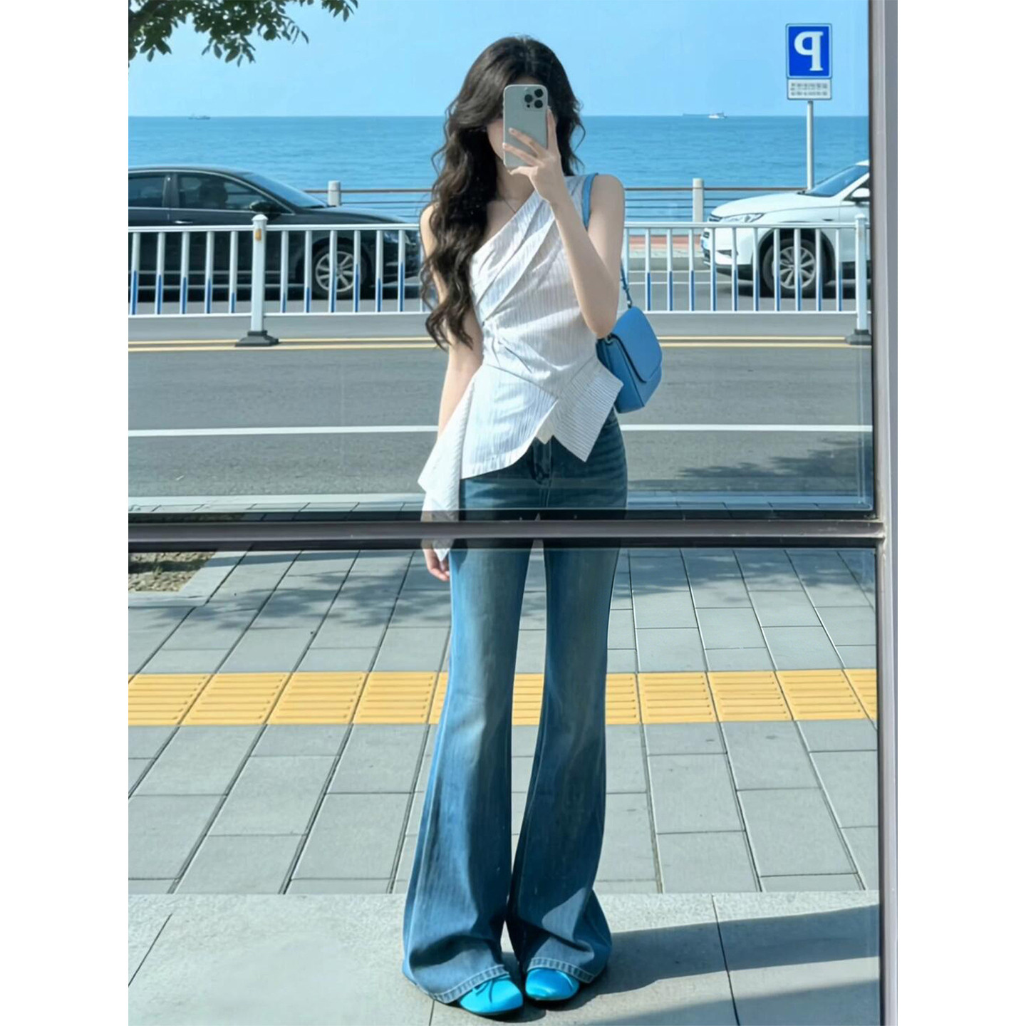 春季独特漂亮白色条纹衬衫女款2026新款衬衣斜肩不规则设计感上衣