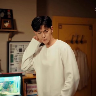 许我耀眼于一鸣唐晓天同款男女长袖打底衫纯棉宽松圆领百搭上衣男