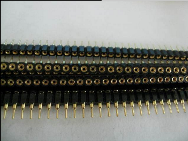 全新镀金圆孔母座单排