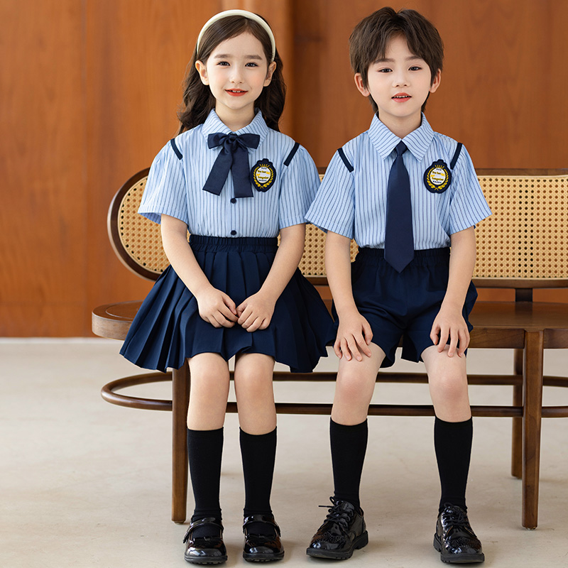 幼儿园园服英伦毕业班服爆款热销