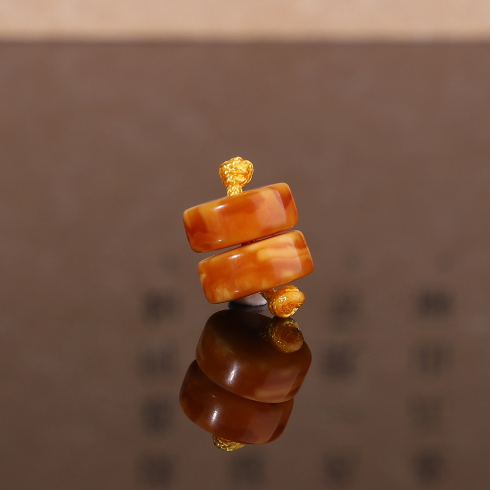 俄料老蜜蜡古董蜜蜡直切隔珠隔片对珠 8.2*3.6mm 垫片手链配珠
