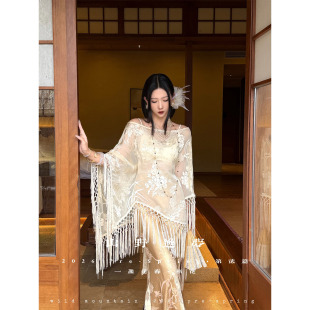 山野逸梦2026年春夏新品 流苏连衣裙一字肩长裙显瘦仙女裙 栖花