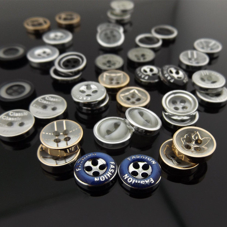 衬衫小纽扣扣子高档树脂四眼男衬女式白色黑色灰色衣服钮扣在类目 居家布艺, 缝纫DIY材料、工具及成品, 缝纫DIY配件/辅料/配饰, 纽扣中 - 来自Buy2taobao.com提供专业的淘宝代购服务