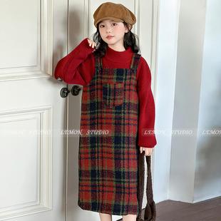 女童红色格子毛呢背带裙2026春装新款女孩加厚连衣裙春季儿童裙子