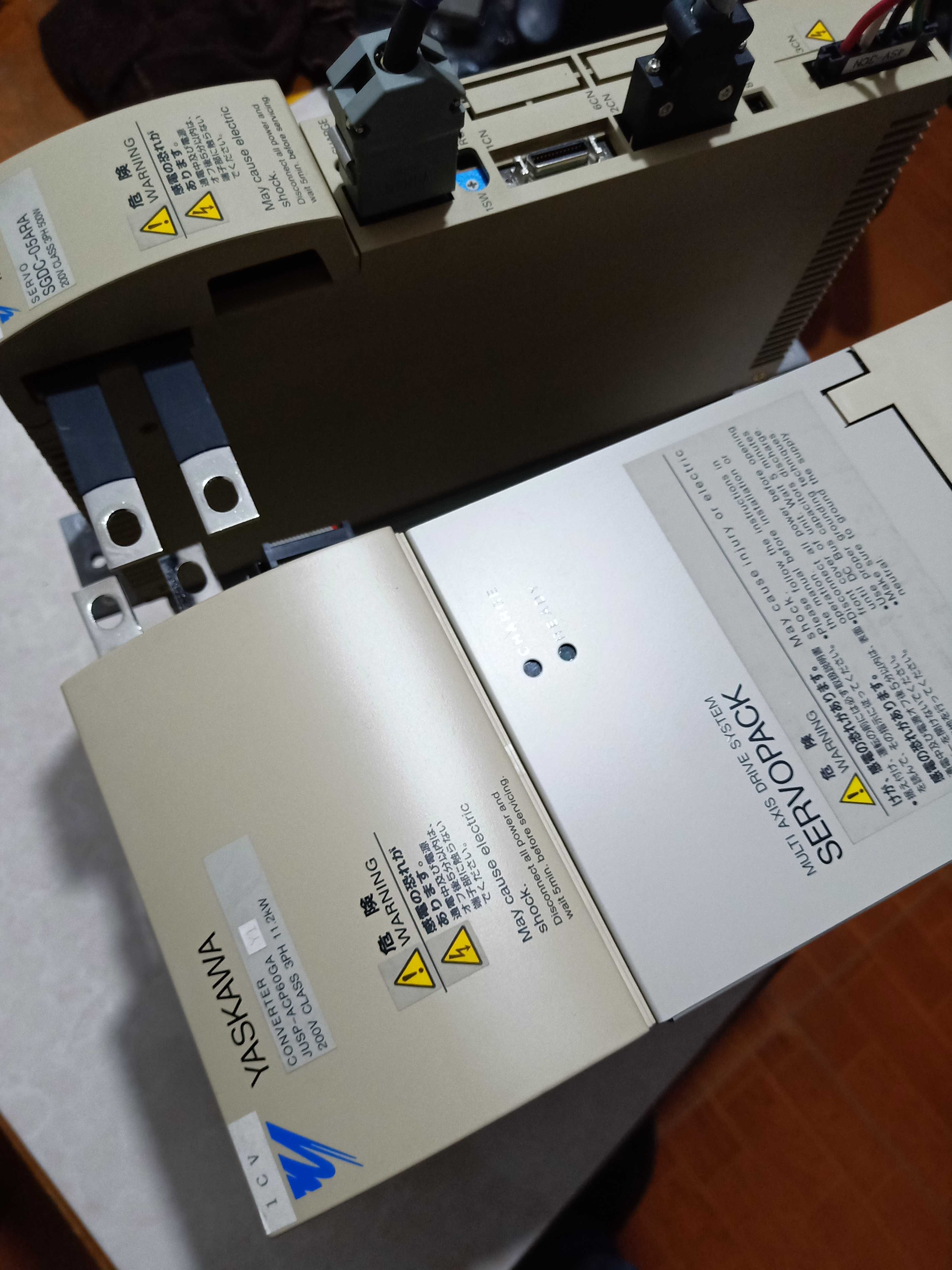 安川伺服系统SGDC-15ARAY4 30ARA 50ARA 05ARA JUSP-ACP60GA 议价