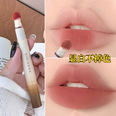唇粉霜气垫唇釉唇泥不易沾杯丝绒雾面哑光素颜显白口红一抹上色