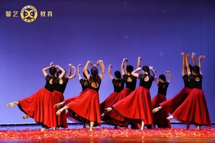 金晨卜挂同款 儿童舞蹈服万疆红色大摆裙飘逸半身裙古典舞演出服女