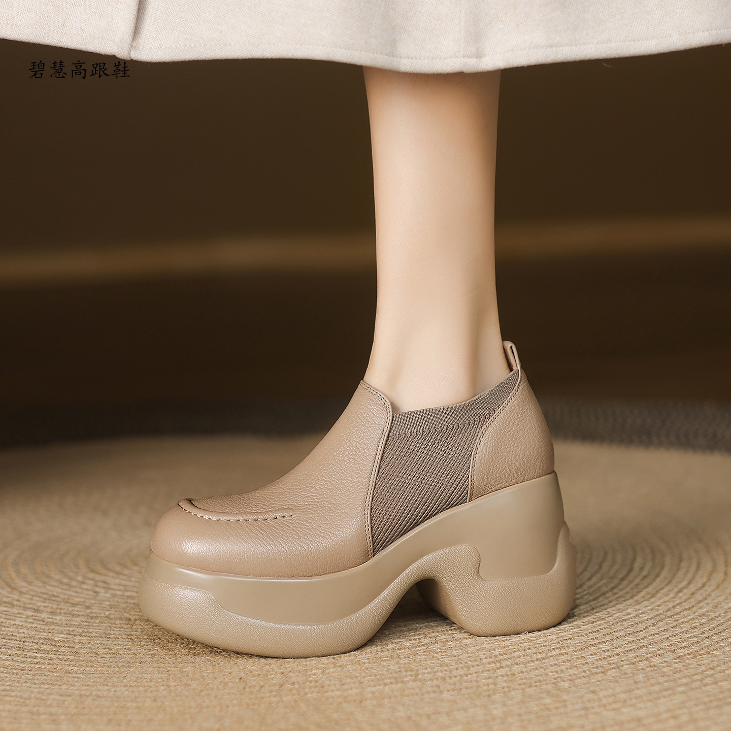 9CM舒适不累脚厚底鞋深口女单鞋