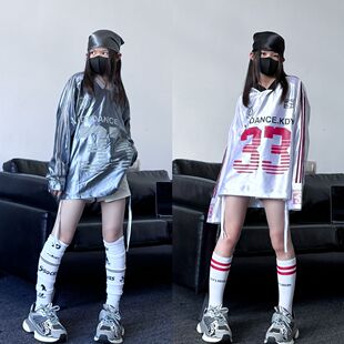 可达鸭家童装秋季新款潮酷男女童美式辣妹运动少女风球衣长袖T恤