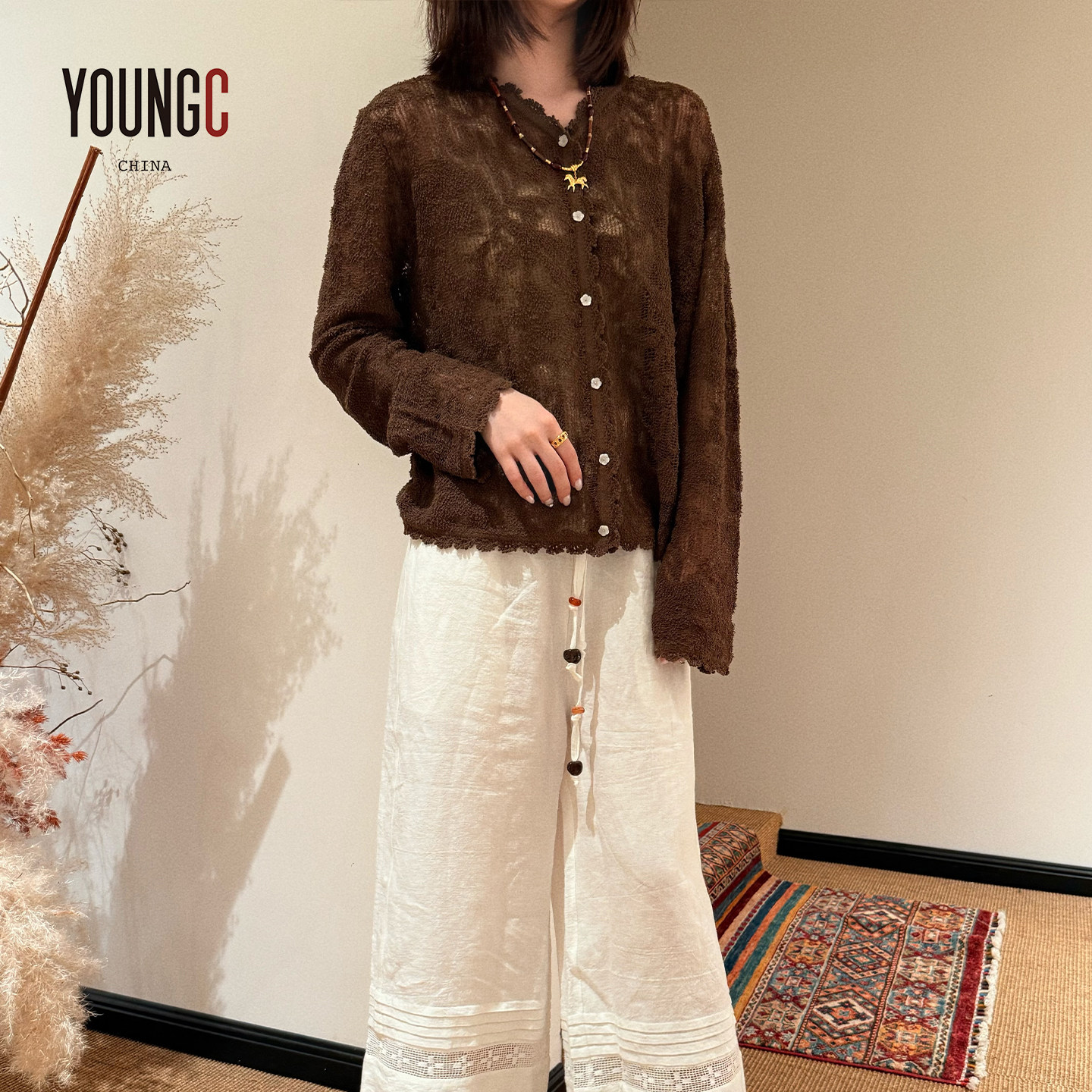 ECRIVAIN 钩边半透提花长袖针织开衫上衣女设计师款 YOUNGC买手店 - 实物图