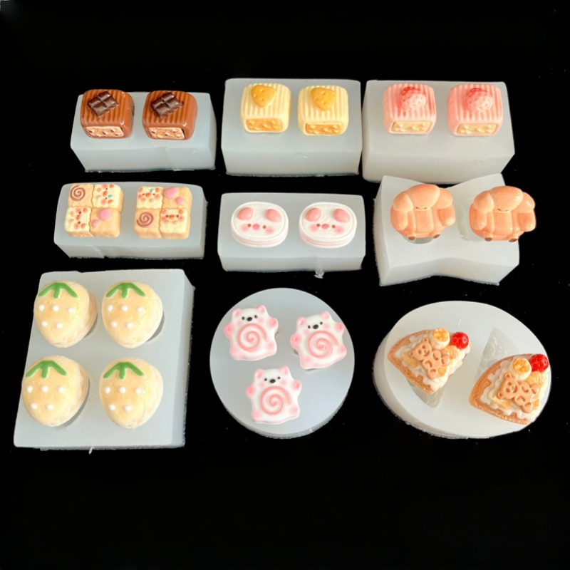小鼻噶食玩沙发草莓夹心小熊夹心饼干水晶滴胶捏捏乐硅胶模具