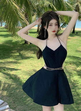 泳衣女2022新款网红性感露背连体裙式黑色纯欲显瘦度假宋智雅同款