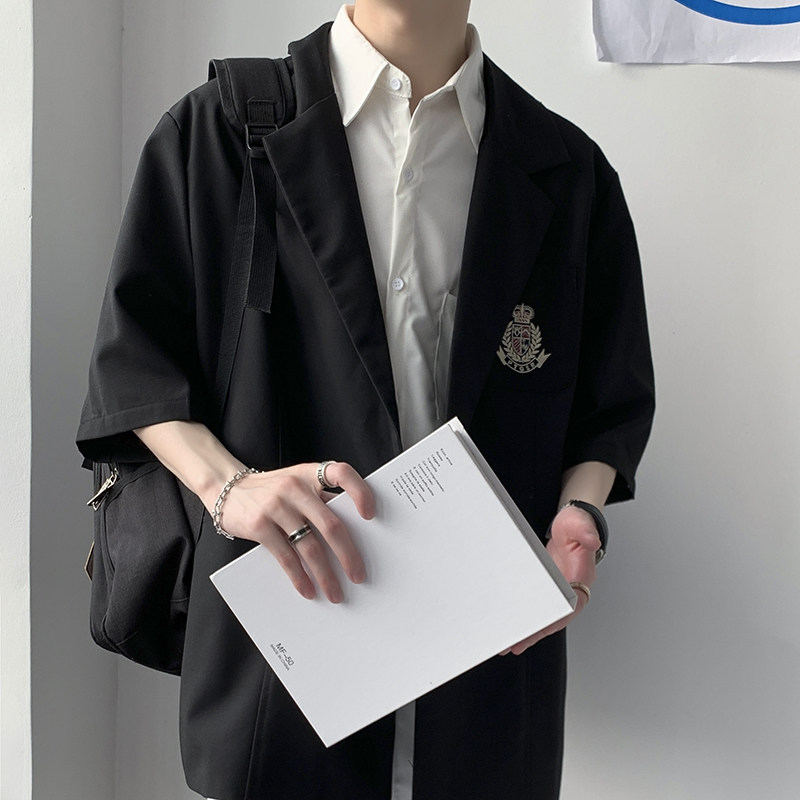 남성과 여성을위한 DK 유니폼 반팔 정장 재킷 여름 한국 스타일 유행 다재다능한 잘 생긴 5부 소매 JK 작은 정장