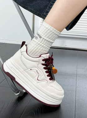 商场同款厚底小白鞋女2025新款秋冬季加绒松糕面包鞋休闲鞋运动鞋