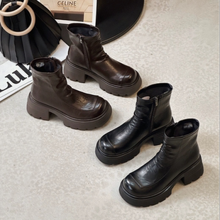 粗跟高跟短靴子女2025年冬季新款靴子小个子百搭配裙子马丁靴厚底
