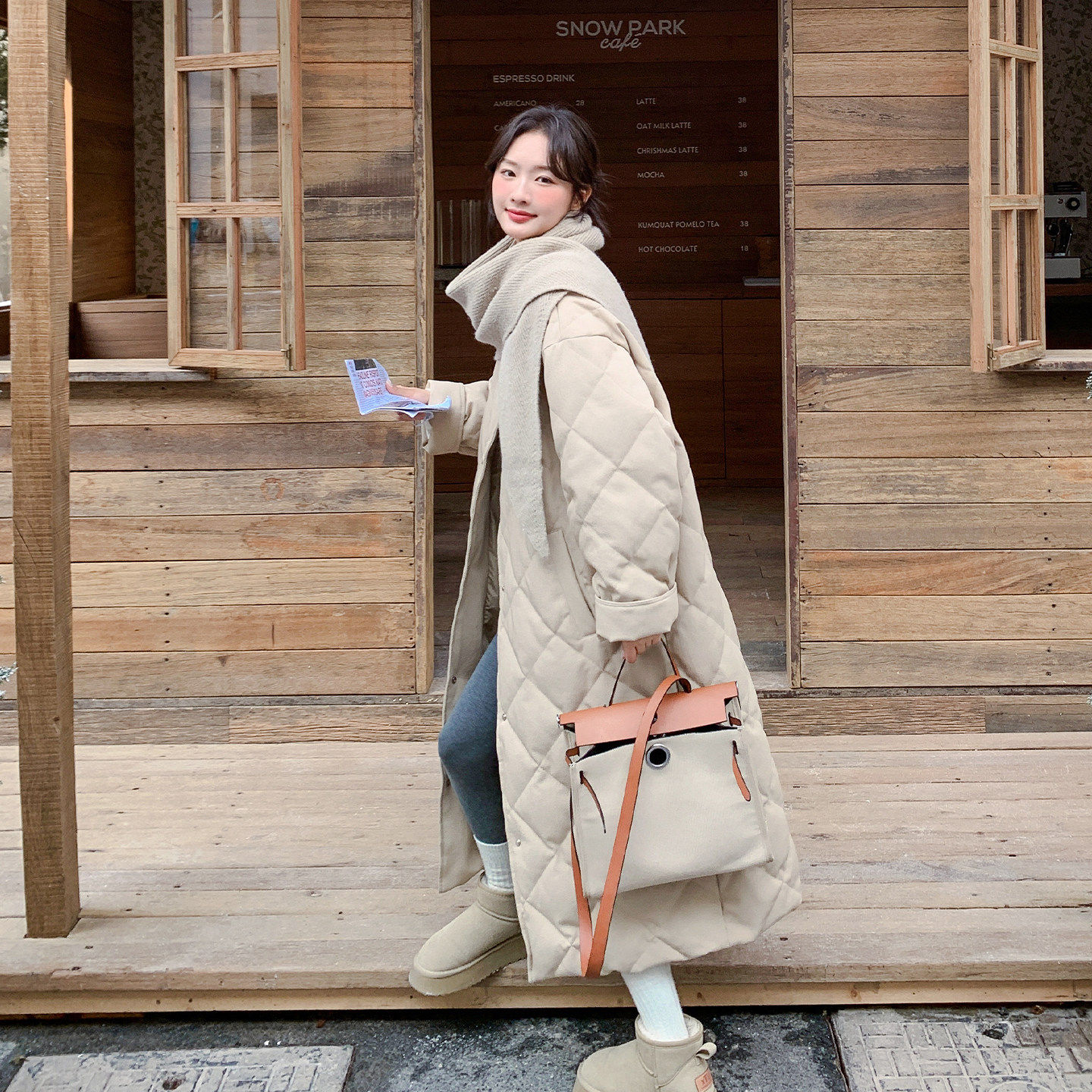 卡其色韩系长版过膝菱形格羽绒服女2025冬季宽松保暖90白鸭绒外套,女装/女士精品,羽绒服,淘宝优惠券,粉丝福利购,淘宝优惠卷