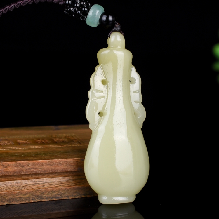天然新疆和田玉糖料吊坠花瓶玉坠糖白玉平安瓶挂件挂坠复古项链坠