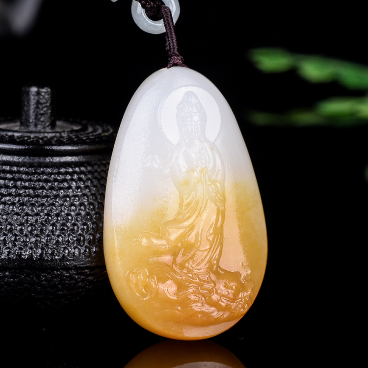 和田玉籽料原石雕刻观音吊坠新疆玉器男女款玉坠玉牌玉观音牌