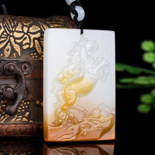 和田玉生肖马挂件羊脂级白玉马吊坠马上有钱牌马到成功平安牌玉佩