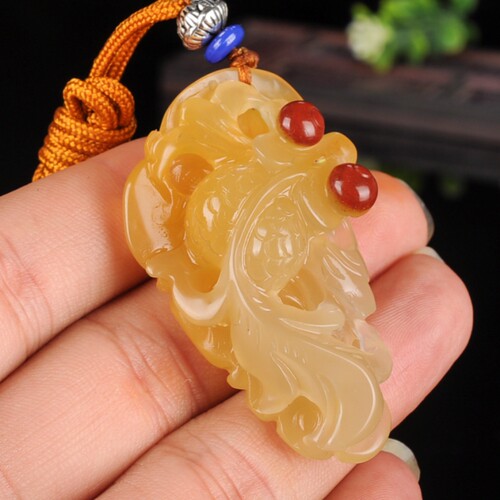 正品黄龙玉金鱼立体精雕带红俏色金鱼吊坠天然黄龙玉挂件项链坠