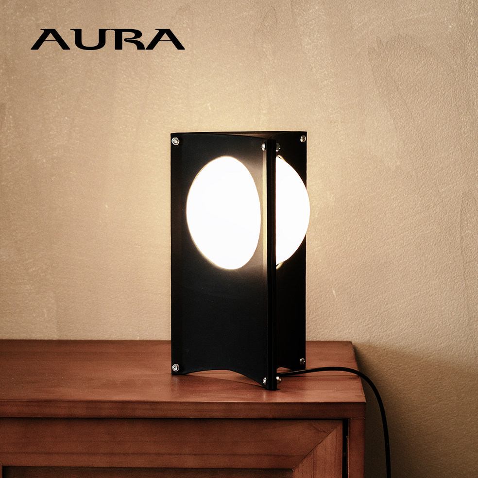 AURA北欧极简侘寂台灯装饰灯床头灯原创设计小众包豪斯创意简约 - 实物图