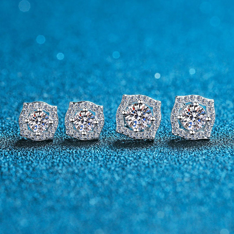 S925银镀18K金PT950铂金镶嵌一克拉莫桑石耳钉经典方包耳饰女耳环