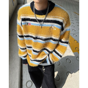 1506/QMY95650/P58秋冬新款刺绣条纹水貂毛圆领男女套头针织衫1图片