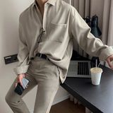 卡其色