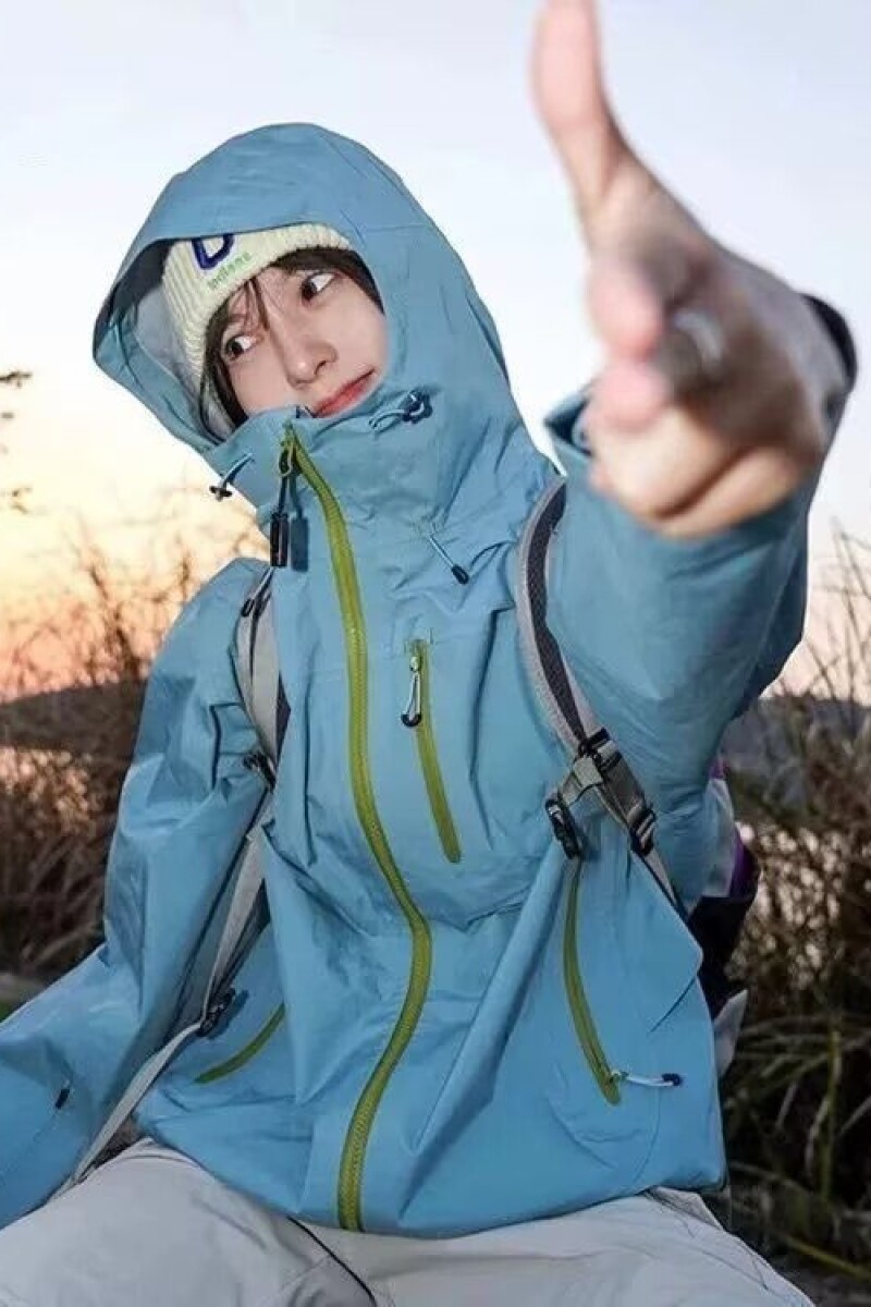 1506/Q250150/P49秋季单层冲锋衣男女2025新款户外防风防水登山服,女装短外套,星座1506