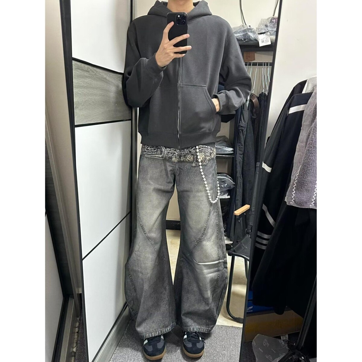 1506/QA1210/P57男女秋季高街痞帅宽松廓形设计感弯刀裤子1图片