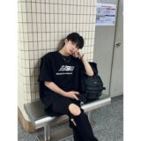 1506/Q80510/P32纯黑色破洞牛仔裤男高街潮牌修身直筒微喇裤，男装牛仔裤，星座1506